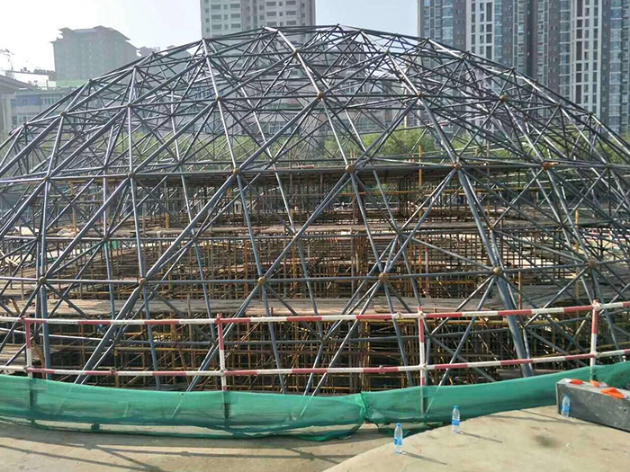 兴城网架钢结构工程有限公司